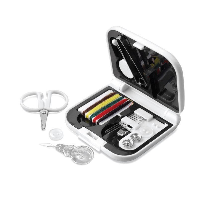 Compact sewing kit — SASTRE