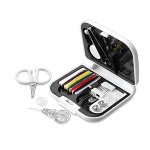 Compact sewing kit — SASTRE