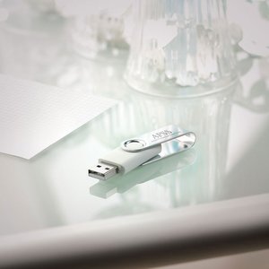TECHMATE PENDRIVE — TECHMATE PENDRIVE