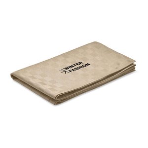 Table runner in polyester — SPICE