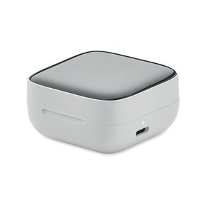 TWS earbuds with solar charger