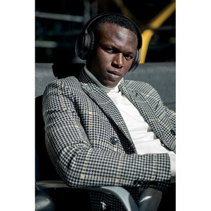 ANC foldable headphone — SILENT