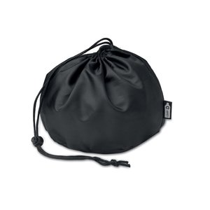 Travel pillow in foam