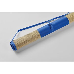 Natural straw beach mat
