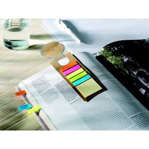 Bookmark with sticky memo pad — IDEA