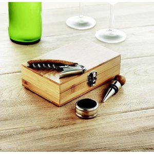 Wine set in bamboo box — SONOMA