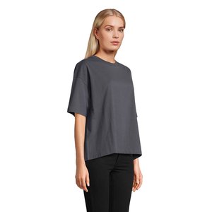 BOXY WOMEN
